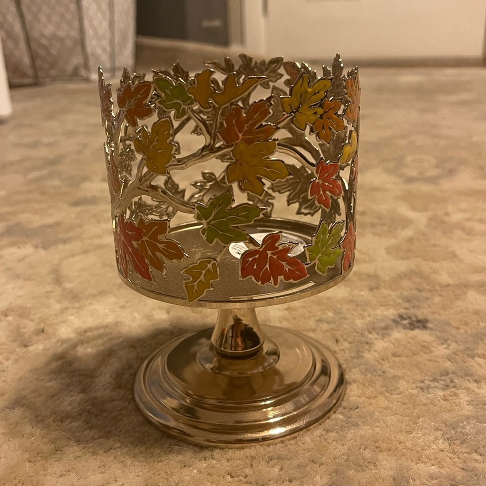 Candle holder